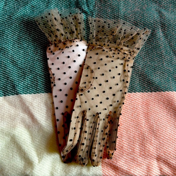 Mesh polka dot gloves - Picture 2 of 3